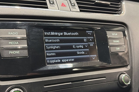 Skoda Octavia 12 of 22
