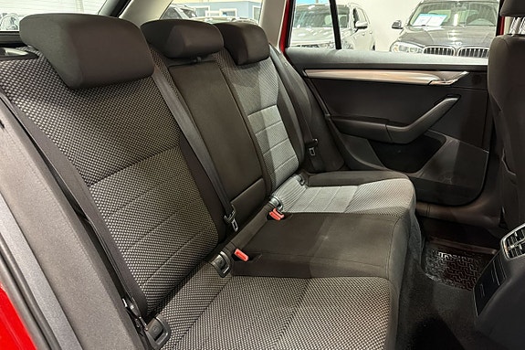 Skoda Octavia 19 of 22