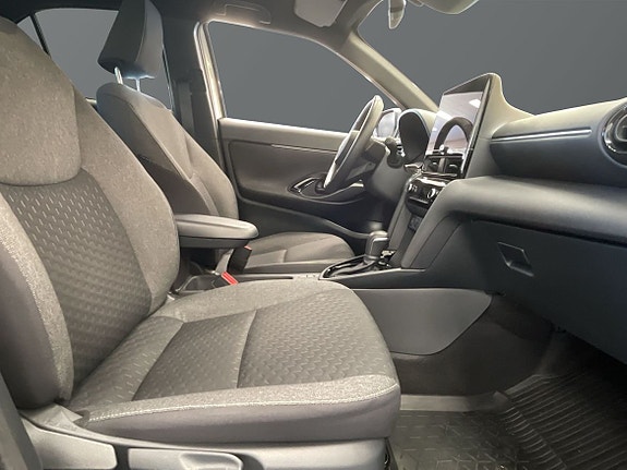 Toyota Yaris Cross 8 of 20