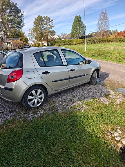 Renault Clio 3 of 4