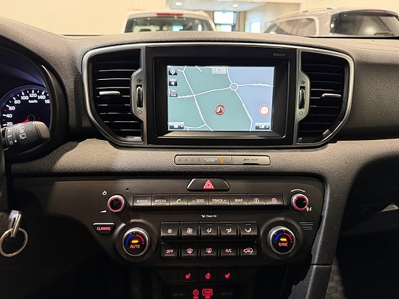 Kia Sportage 16 of 26