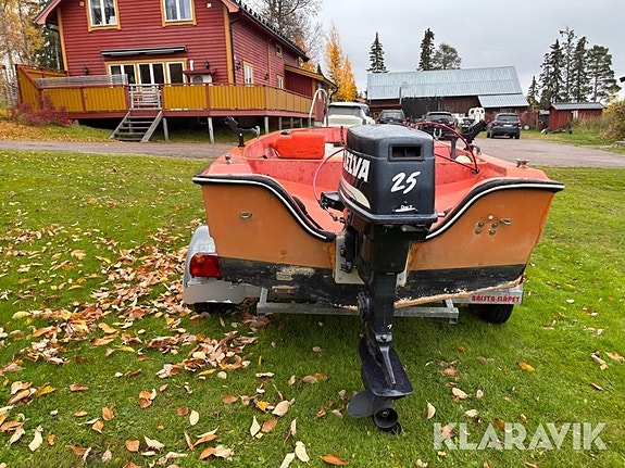 Motorbåt Uttern 440 med vagn 5 of 6