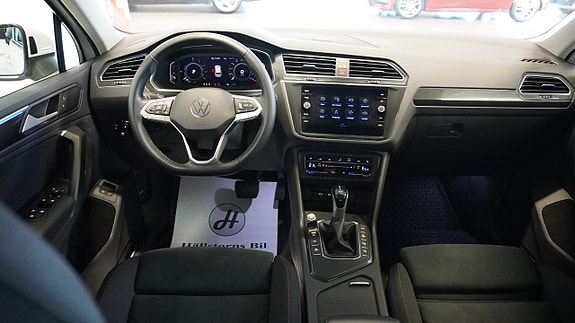Volkswagen Tiguan 13 of 27