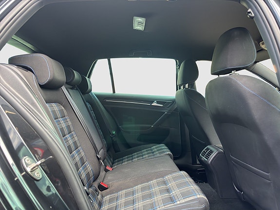 Volkswagen Golf I 20 of 20