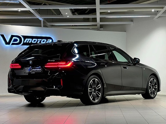 BMW 540d 5 of 30