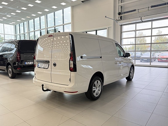 Volkswagen Caddy Maxi 5 of 23