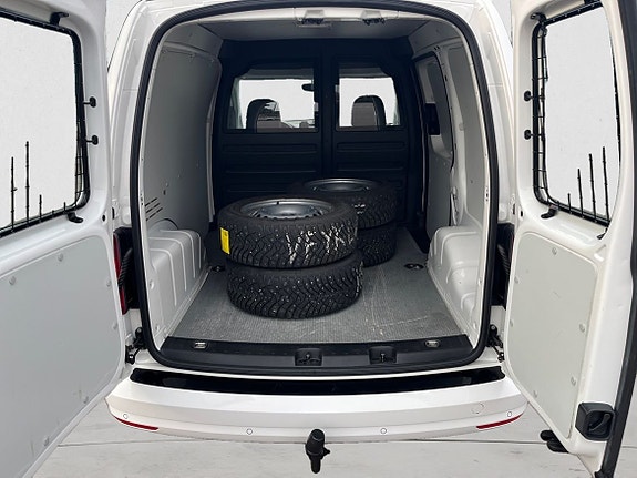 Volkswagen Caddy 16 of 22