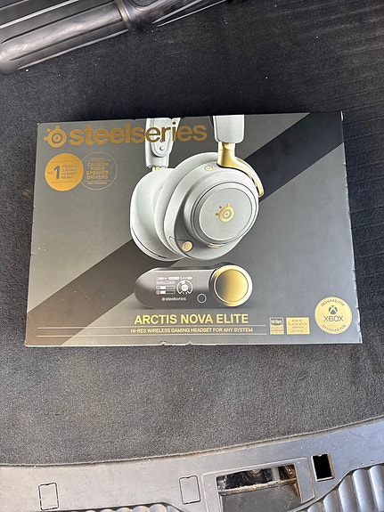Product image 1 of 4