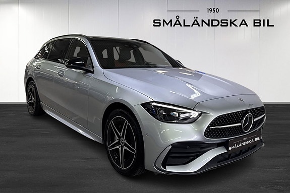 Mercedes-Benz C300 2 of 18