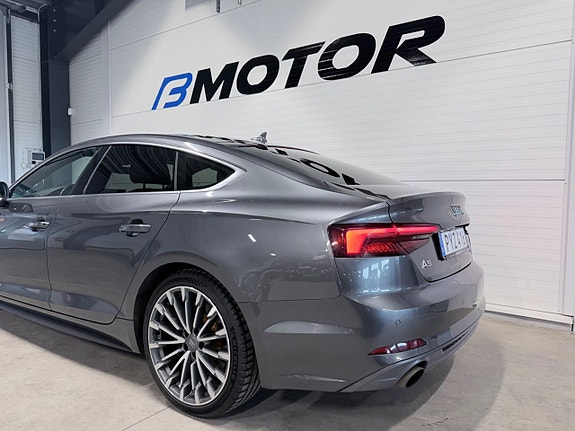 Audi A5 6 of 14