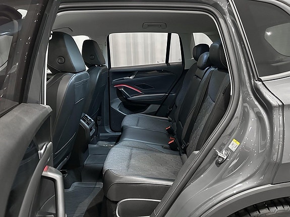 Volkswagen Tiguan 7 of 15