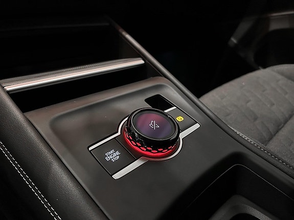 Volkswagen Tiguan 14 of 15