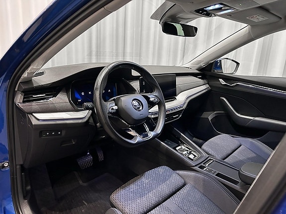 Skoda Octavia 8 of 14
