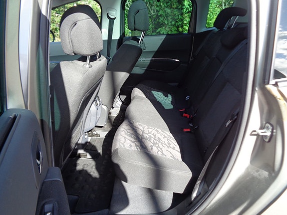 Peugeot 3008 14 of 20