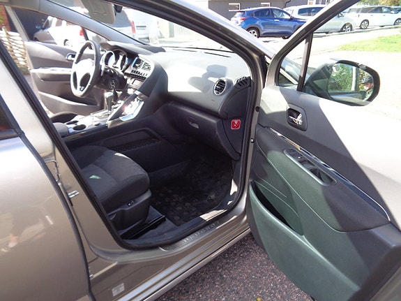 Peugeot 3008 15 of 20