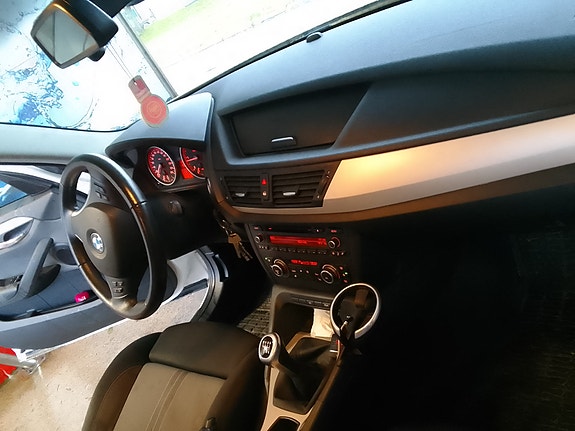 BMW X1 5 of 6