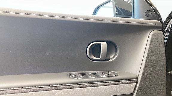 Hyundai Ioniq 5 11 of 12
