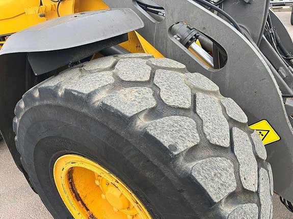 Volvo L 60 H 9 of 18