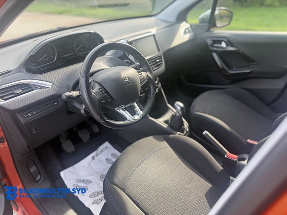 Peugeot 208 6 of 18