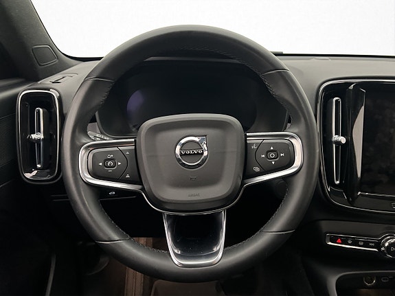 Volvo C40 13 of 30