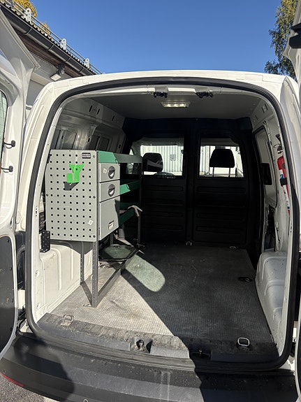 Volkswagen Caddy 4 of 4