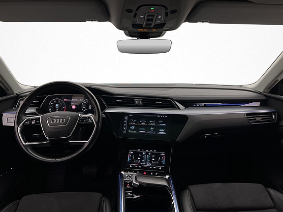 Audi Q8 15 of 30