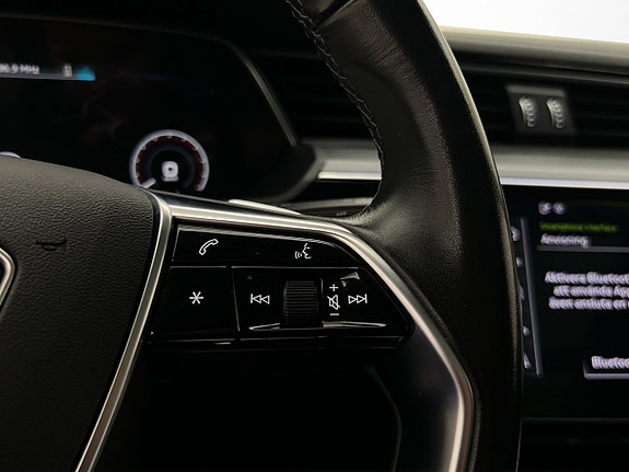 Audi Q8 30 of 30