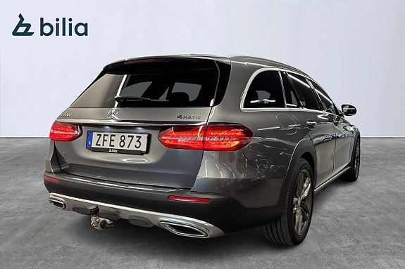 Mercedes-Benz E220 d 4 of 18