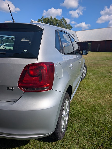 Volkswagen Polo 4 of 8