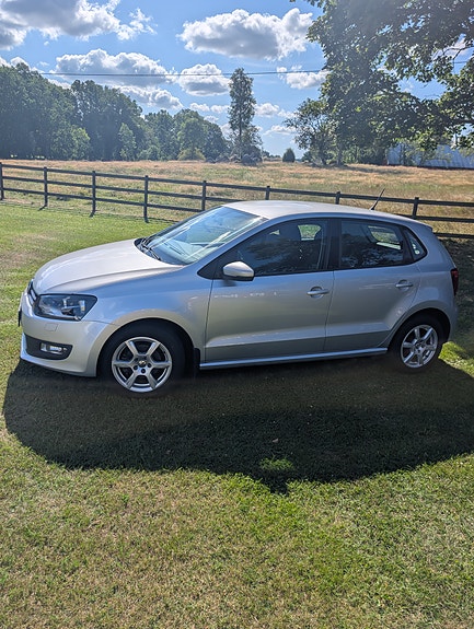 Volkswagen Polo 2 of 8