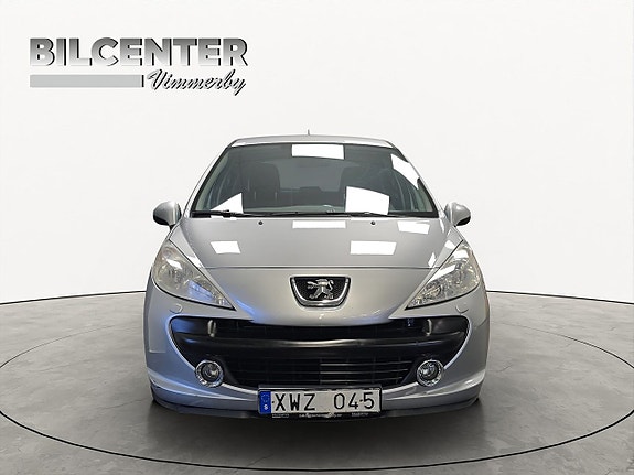 Peugeot 207 9 of 16