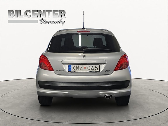 Peugeot 207 5 of 16