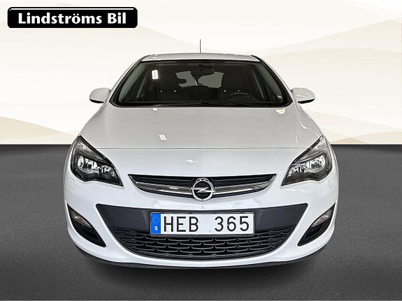 Opel Astra 6 of 16