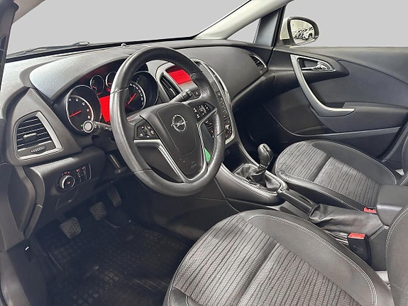 Opel Astra 11 of 16