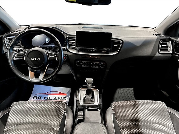Kia XCeed 6 of 19