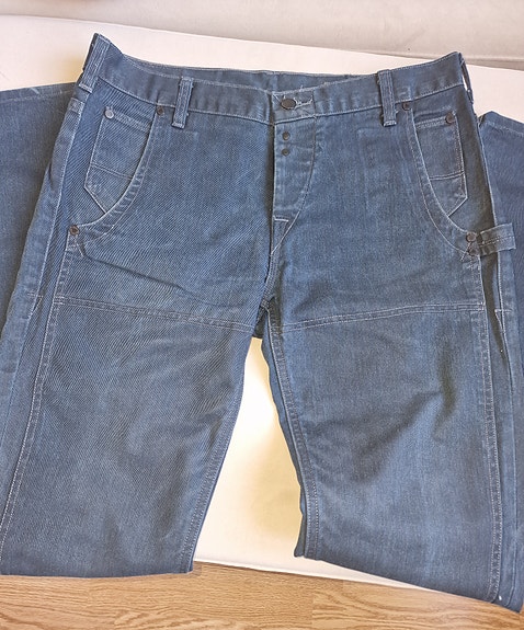 Product image 1 of 6