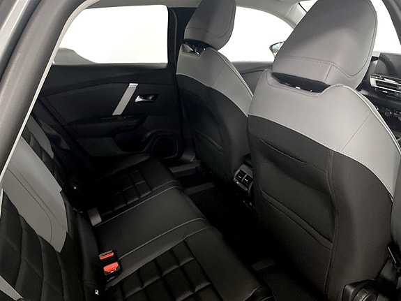 Citroen C4 7 of 16