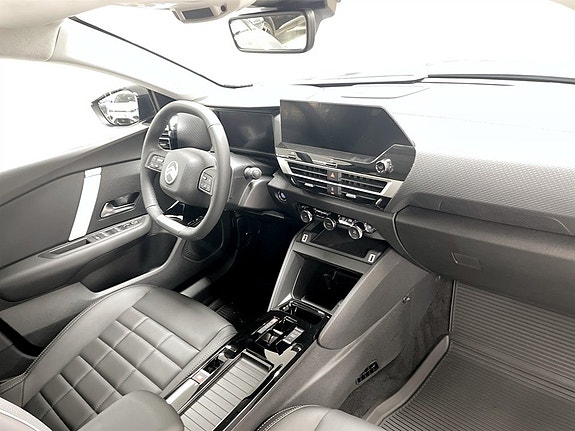 Citroen C4 14 of 16