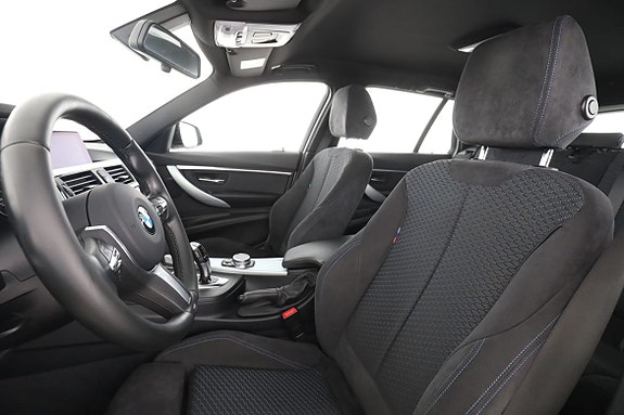 BMW 320 11 of 30