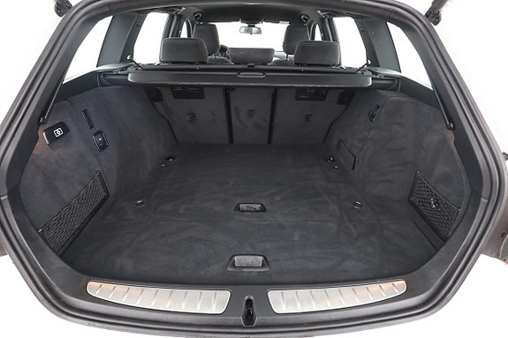 BMW 320 18 of 30