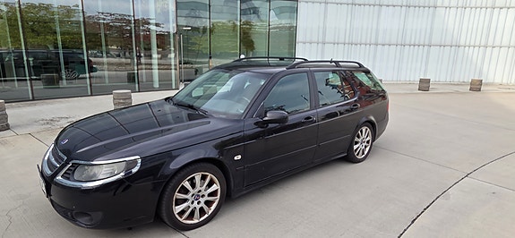 Saab 9-5 2 of 5