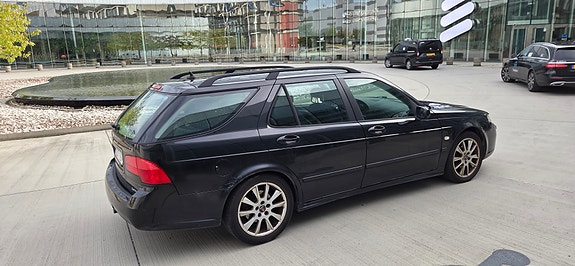 Saab 9-5 4 of 5