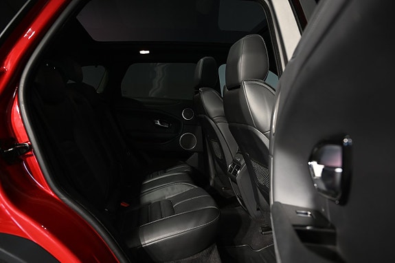 Land Rover Range Rover Evoque 16 of 18