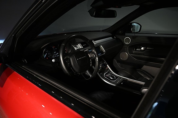 Land Rover Range Rover Evoque 11 of 18