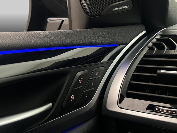 BMW X4 17 of 30