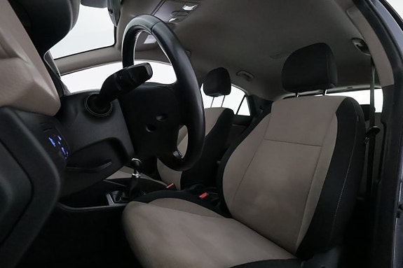 Hyundai i20 10 of 26