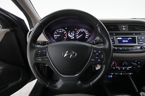 Hyundai i20 14 of 26