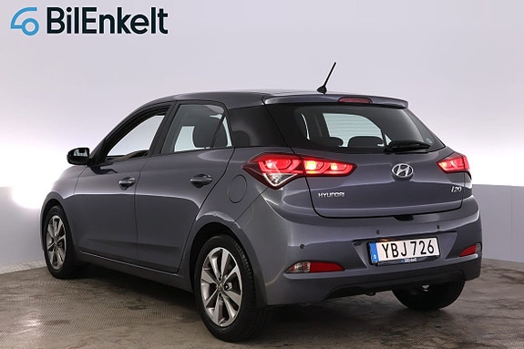 Hyundai i20 6 of 26