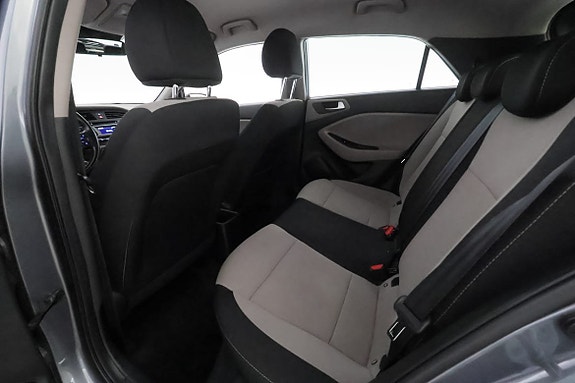 Hyundai i20 18 of 26