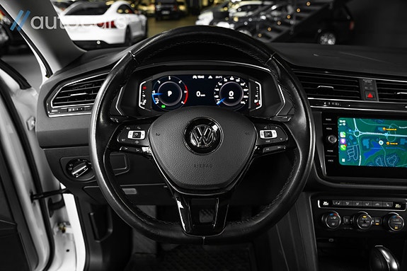 Volkswagen Tiguan Allspace 17 of 30